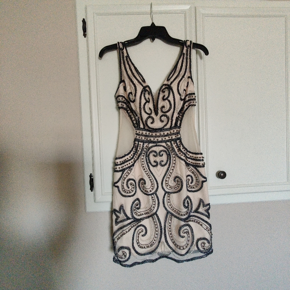 GB very elegant beige with blue and silver beads dress, Size 5